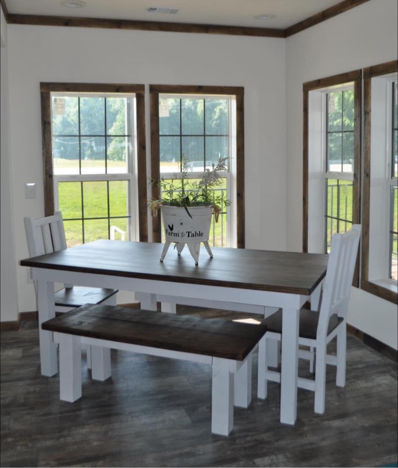 custom built farm tables in Mississippi