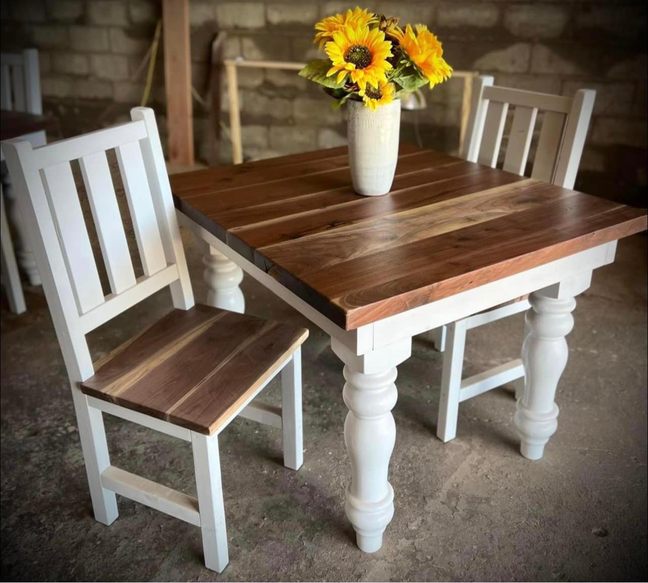 custom built farm tables in Mississippi