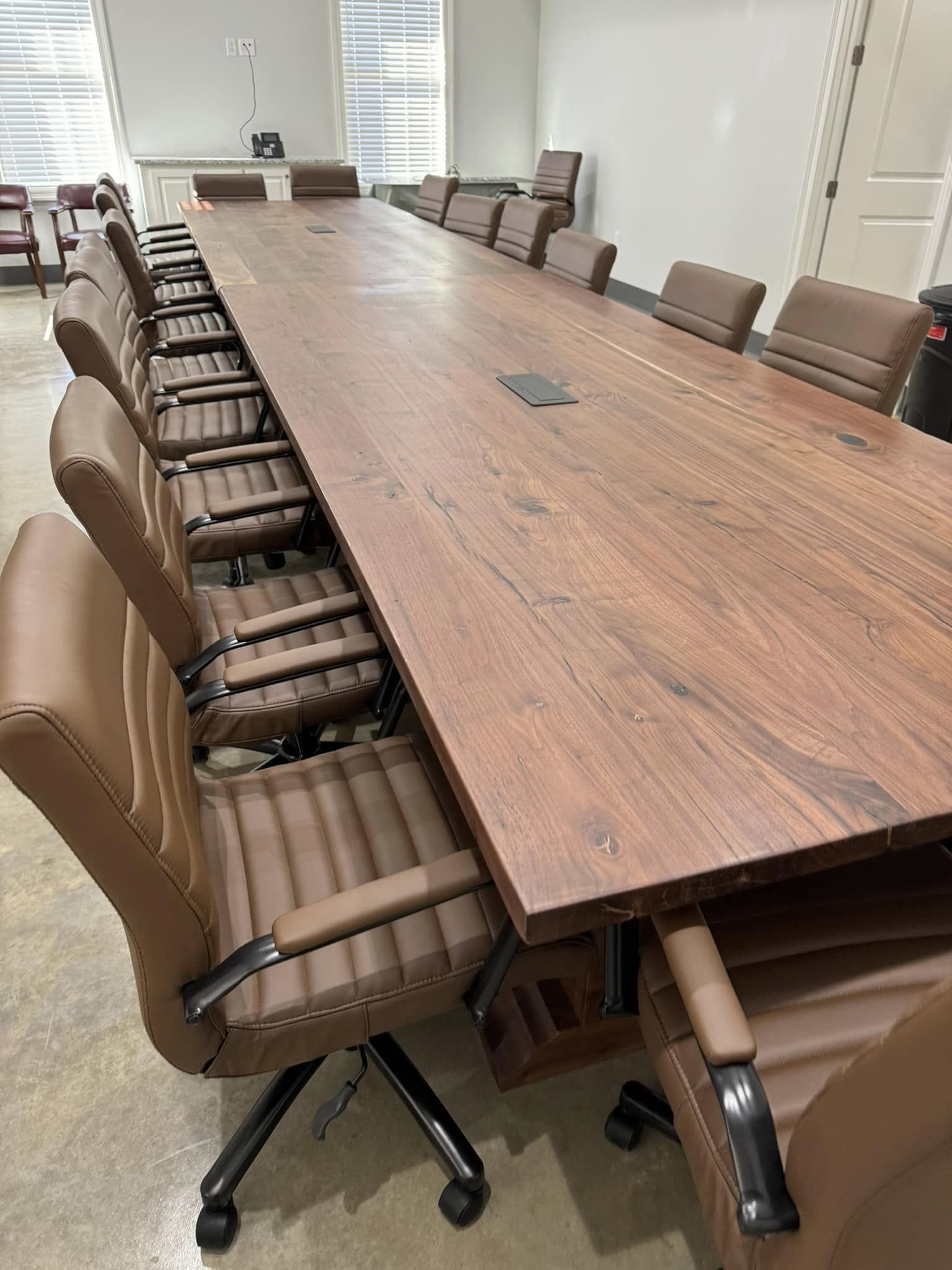 custom built farm tables in Mississippi